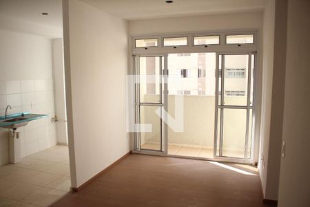 Sala de apartamento à venda com 3 quartos, 65m² em Jk, Contagem