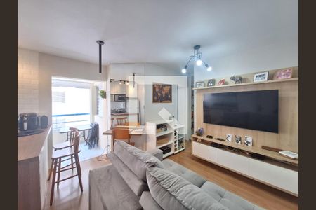 Sala de apartamento à venda com 1 quarto, 38m² em Vila Pompéia, São Paulo