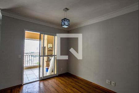 Apartamento para alugar com 76m², 2 quartos e 2 vagasSala