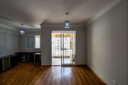 Apartamento para alugar com 76m², 2 quartos e 2 vagasSala