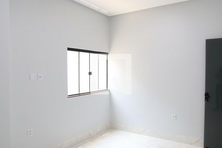 Suíte 1 de casa para alugar com 2 quartos, 140m² em Conjunto Riviera, Goiânia