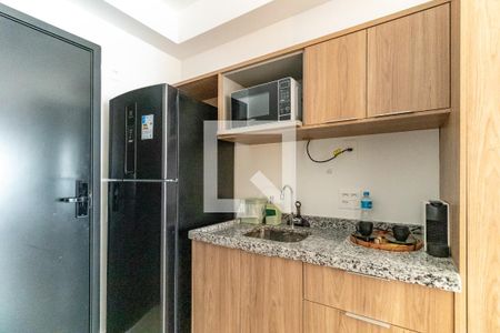 Cozinha de kitnet/studio para alugar com 1 quarto, 30m² em Indianópolis, São Paulo