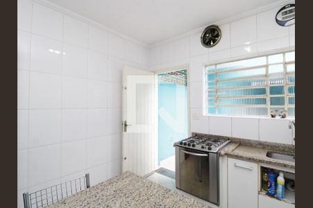 Cozinha de casa à venda com 3 quartos, 250m² em Parque Edu Chaves, São Paulo