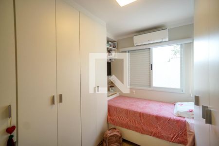 Quarto 01 de casa de condomínio à venda com 3 quartos, 165m² em Vila Carrão, São Paulo