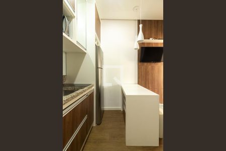 Sala/Cozinha de kitnet/studio para alugar com 1 quarto, 25m² em Granja Viana, Cotia