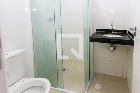 Banheiro de kitnet/studio para alugar com 1 quarto, 30m² em Chácara Califórnia, São Paulo