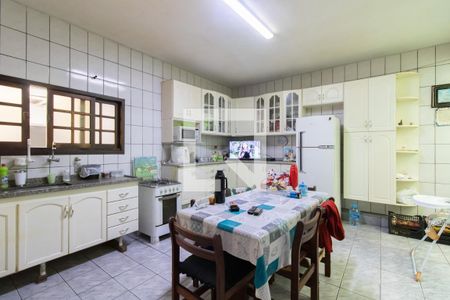 Cozinha de casa à venda com 3 quartos, 175m² em Jardim Pinhal, Guarulhos