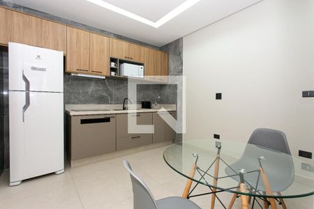 Cozinha de apartamento para alugar com 1 quarto, 46m² em Vila Zilda, São Paulo