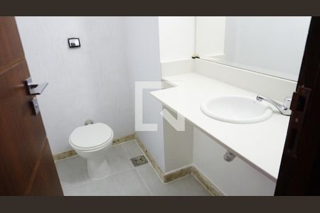 Lavabo de casa de condomínio à venda com 4 quartos, 195m² em Anil, Rio de Janeiro