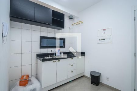 Cozinha de kitnet/studio à venda com 1 quarto, 28m² em Cidade Jardim, São Paulo