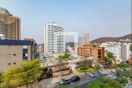 Sala de apartamento à venda com 4 quartos, 105m² em Buritis, Belo Horizonte