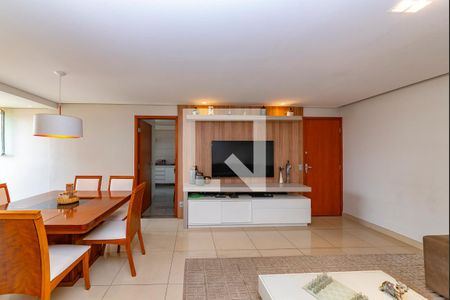 Sala de apartamento à venda com 4 quartos, 105m² em Buritis, Belo Horizonte