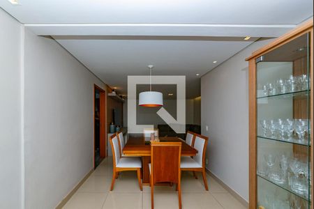 Sala de apartamento à venda com 4 quartos, 105m² em Buritis, Belo Horizonte