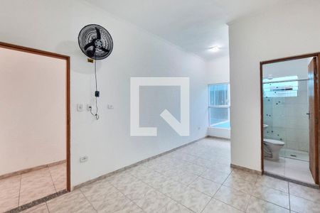 Sala / Suíte / Cozinha de kitnet/studio para alugar com 1 quarto, 15m² em Centro, Jacareí