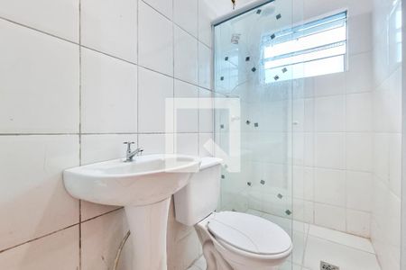 Banheiro de kitnet/studio para alugar com 1 quarto, 15m² em Centro, Jacareí