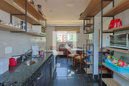 Cozinha de apartamento à venda com 2 quartos, 56m² em Santo Antônio, Belo Horizonte