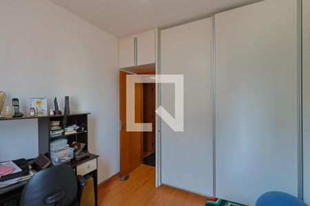 Quarto 1 de apartamento à venda com 2 quartos, 56m² em Santo Antônio, Belo Horizonte