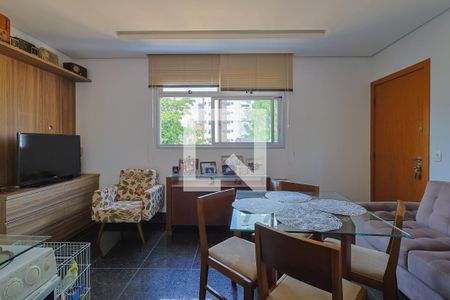 Sala de apartamento à venda com 2 quartos, 56m² em Santo Antônio, Belo Horizonte