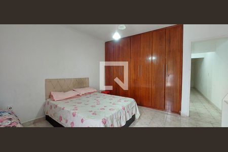 Quarto 1 de casa à venda com 3 quartos, 240m² em Vila Lucinda, Santo André