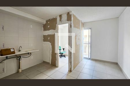 Sala de apartamento para alugar com 2 quartos, 37m² em Socorro, São Paulo