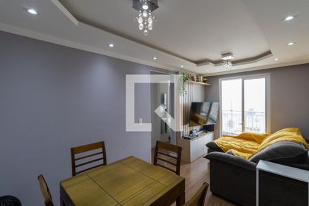 Sala de apartamento à venda com 2 quartos, 46m² em Vila Carmosina, São Paulo