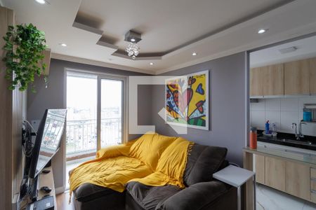 Sala de apartamento à venda com 2 quartos, 46m² em Vila Carmosina, São Paulo