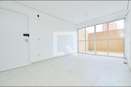 Sala de estar de apartamento para alugar com 2 quartos, 141m² em Santa Efigênia, Belo Horizonte