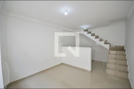 Sala de casa para alugar com 1 quarto, 29m² em Riachuelo, Rio de Janeiro