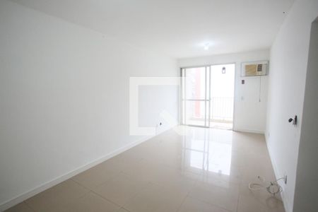 Sala de apartamento para alugar com 3 quartos, 90m² em Tanque, Rio de Janeiro