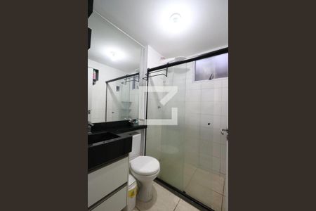 Banheiro de apartamento para alugar com 1 quarto, 50m² em Ipiranga, Ribeirão Preto