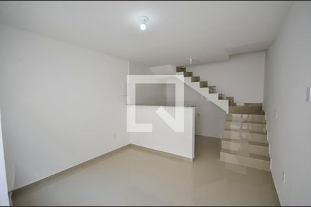 Sala de casa para alugar com 1 quarto, 30m² em Riachuelo, Rio de Janeiro