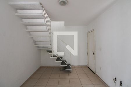 Sala 1 de apartamento para alugar com 2 quartos, 90m² em Alípio de Melo, Belo Horizonte