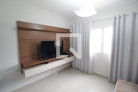 Sala de apartamento para alugar com 2 quartos, 60m² em Cazeca, Uberlândia