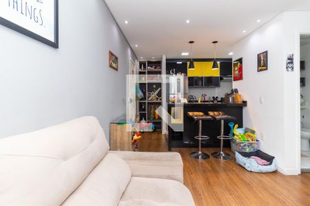 Sala de apartamento para alugar com 2 quartos, 43m² em Jardim Helena, São Paulo