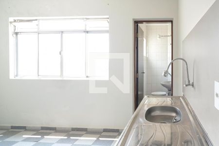 Sala/Cozinha de kitnet/studio para alugar com 1 quarto, 31m² em Boa Vista, São Caetano do Sul