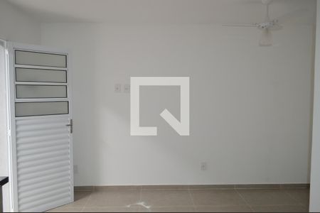 Quarto e cozinha de kitnet/studio para alugar com 1 quarto, 35m² em Vila São José (Ipiranga), São Paulo