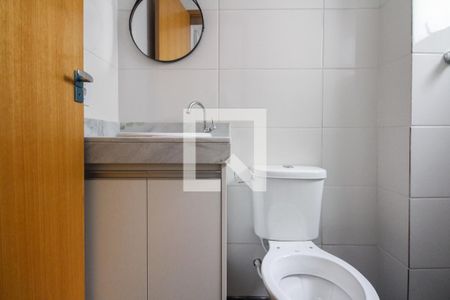 Banheiro de kitnet/studio para alugar com 1 quarto, 19m² em Vila Matilde, São Paulo