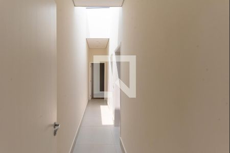 Corredor de casa de condomínio à venda com 3 quartos, 200m² em Swiss Park, Campinas