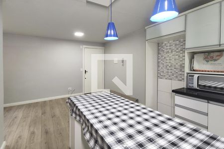Apartamento para alugar com 58m², 2 quartos e 1 vaga Apartamento para alugar com 58m², 2 quartos e 1 vagaCozinha