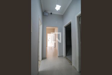 Corredor de casa para alugar com 2 quartos, 200m² em Jardim Chapadão, Campinas