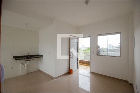 Sala de kitnet/studio para alugar com 1 quarto, 35m² em Jardim Mangalot, São Paulo