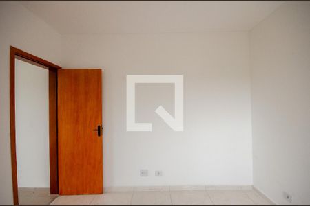 Quarto de kitnet/studio para alugar com 1 quarto, 35m² em Jardim Mangalot, São Paulo