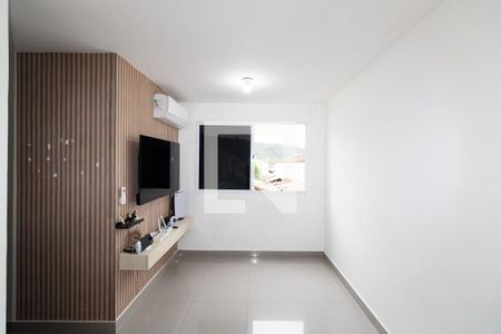 Apartamento para alugar com 45m², 2 quartos e 1 vagaSala