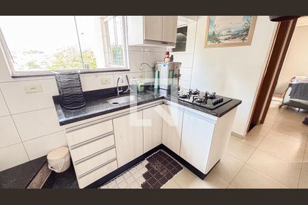 Cozinha de apartamento à venda com 2 quartos, 84m² em Vila Guiomar, Santo André