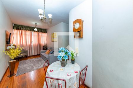 Sala de apartamento para alugar com 3 quartos, 119m² em Monsenhor Messias, Belo Horizonte