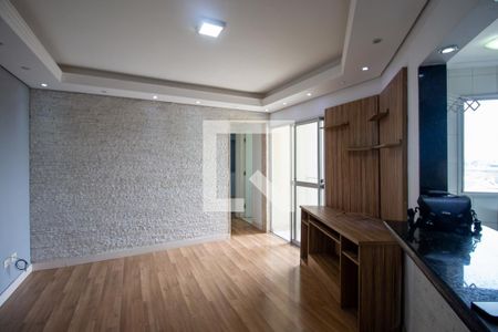 Sala de apartamento para alugar com 2 quartos, 48m² em Vila Sao Carlos, Itaquaquecetuba