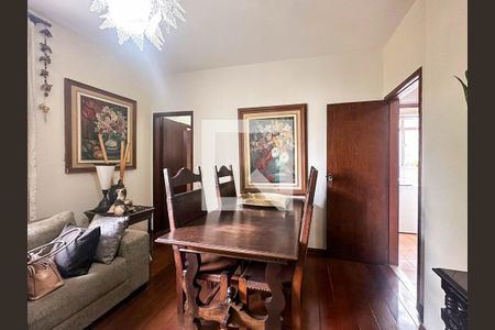 Sala de apartamento à venda com 3 quartos, 75m² em Serra, Belo Horizonte