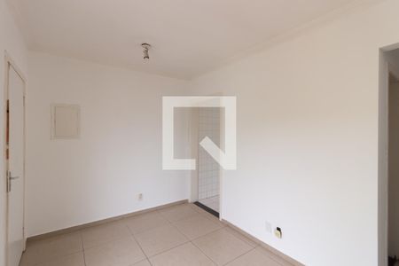 Sala de apartamento à venda com 2 quartos, 39m² em Vila Carmosina, São Paulo