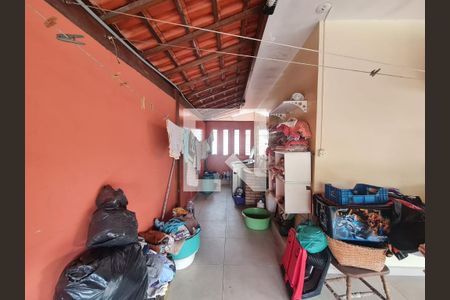 Casa à venda com 315m², 4 quartos e 4 vagas Casa à venda com 315m², 4 quartos e 4 vagasVaranda e area de serviço acesso pela Suíte e tbm pela garagem