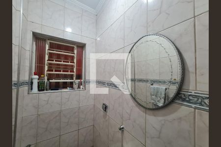 Casa à venda com 315m², 4 quartos e 4 vagas Casa à venda com 315m², 4 quartos e 4 vagasLavabo